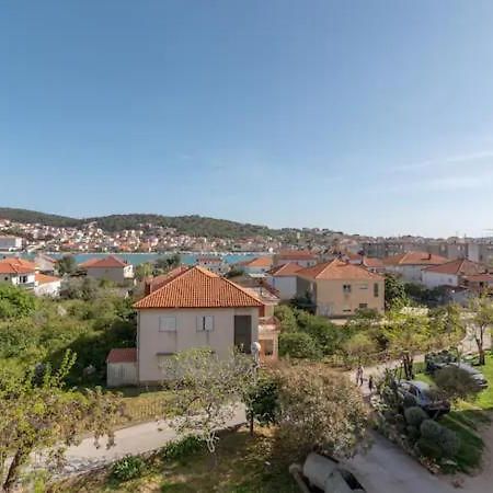 Mimoza Trogir Lejlighed Eksteriør billede